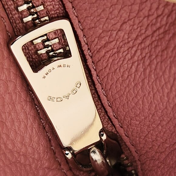 Like New Coach Madison Isabelle Pink Leather Shoulder Bag Purse - Picture 14 of 17